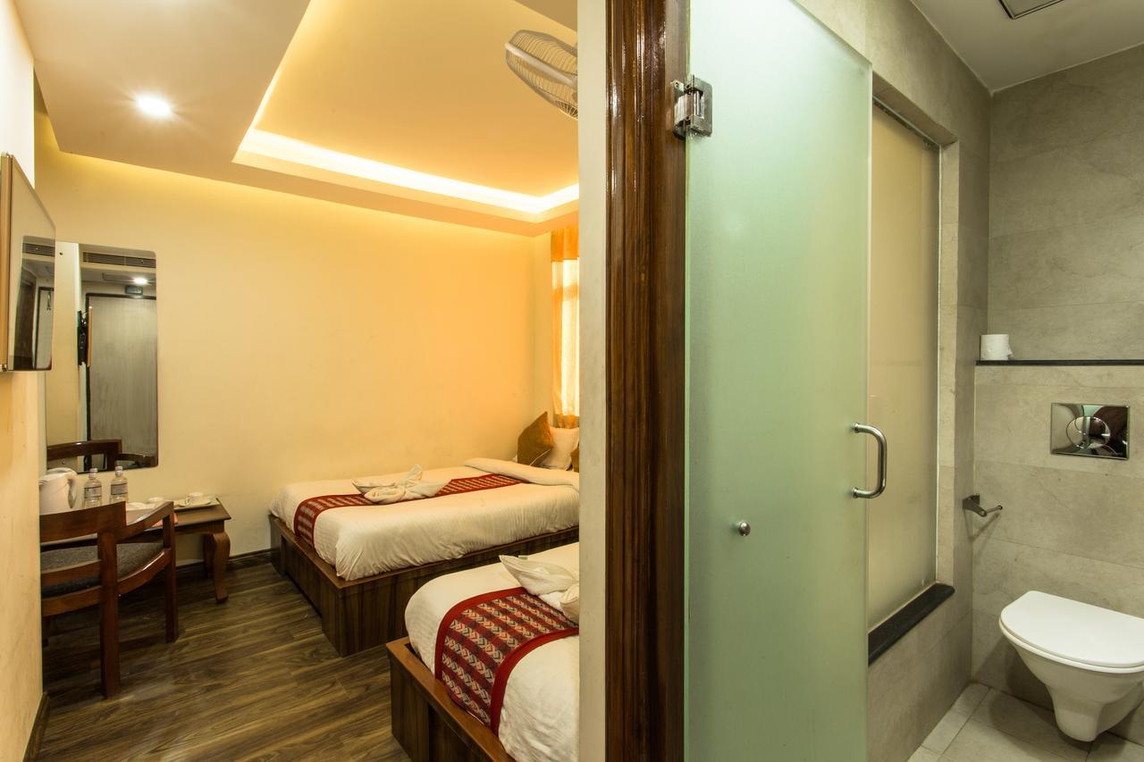 Hotel Kathmandu Inn Экстерьер фото