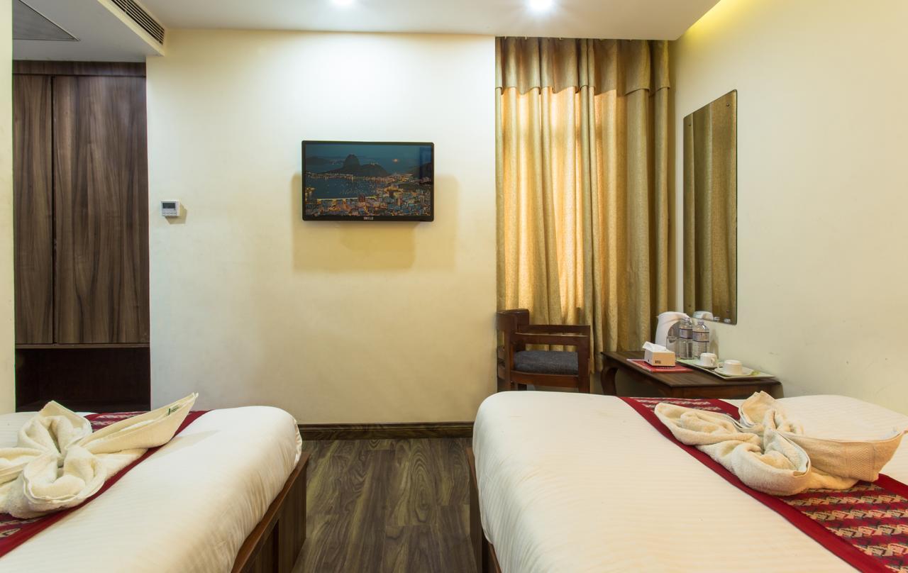 Hotel Kathmandu Inn Экстерьер фото