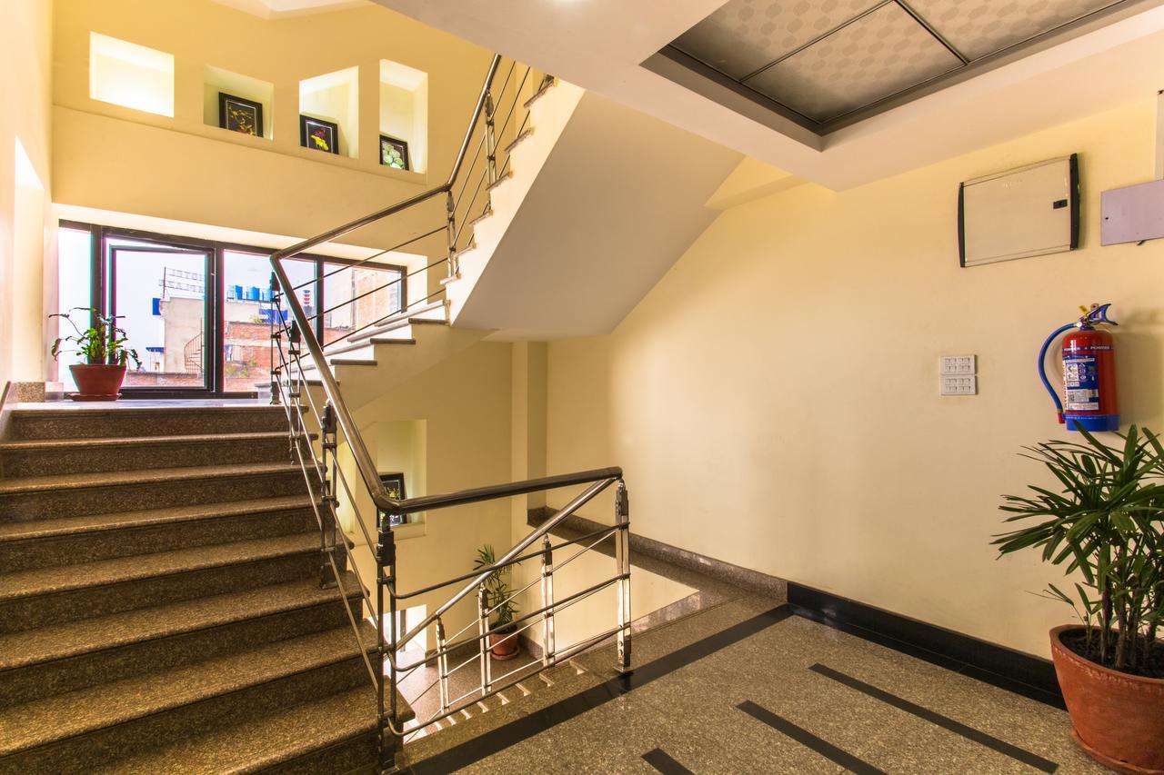 Hotel Kathmandu Inn Экстерьер фото